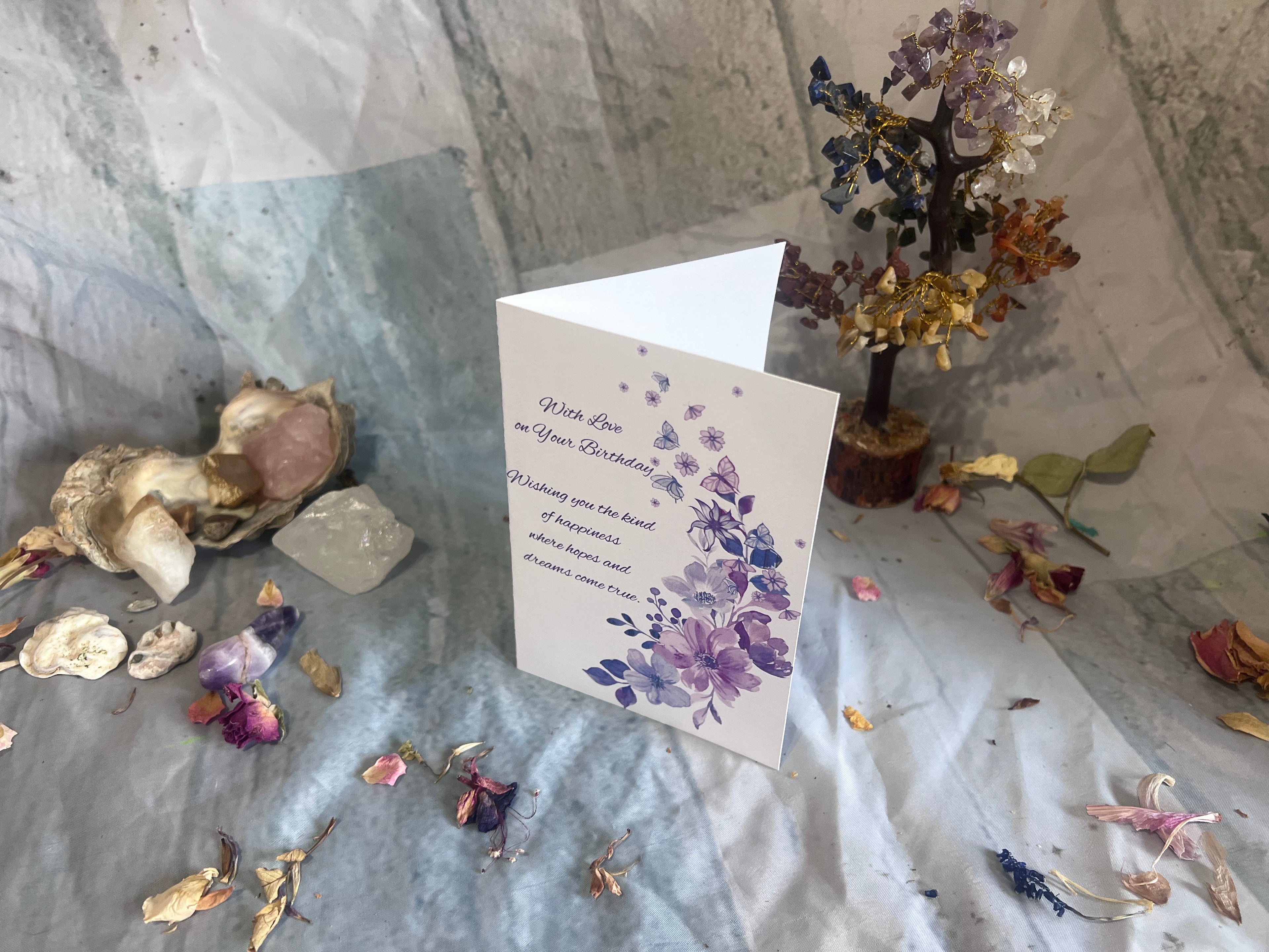 Printable Birthday card measuring 16.5 cm by 11.5 cm, with an included envelope template