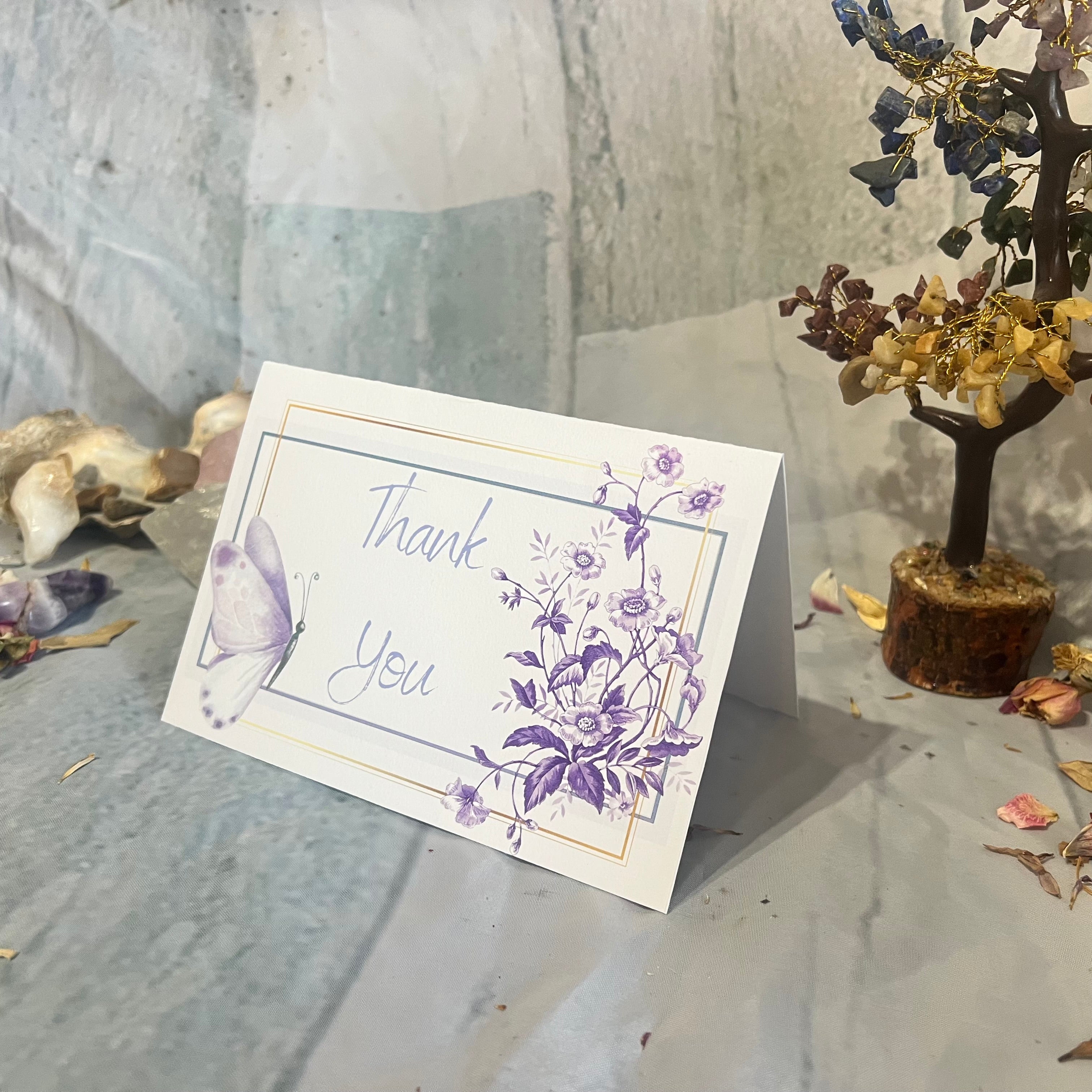 Printable Thankyou card measuring 16.5 cm by 11.5 cm, with an included envelope template