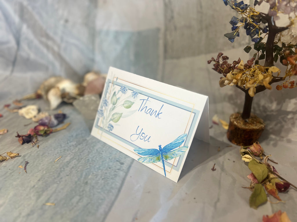 Printable thankyou card measuring 16.5 cm by 11.5 cm, with an included envelope template